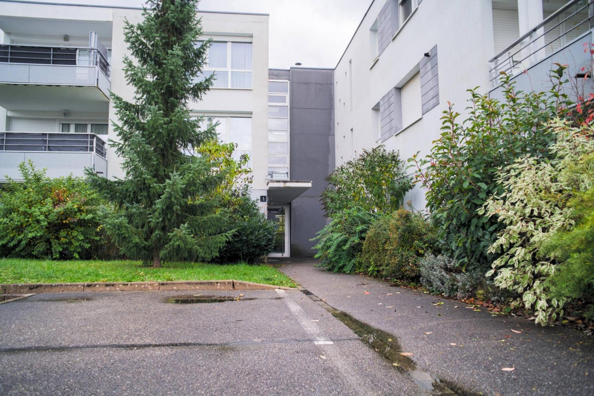 Appartement Lumineux, 80M², Proche Des Vosges Thann Bagian luar foto