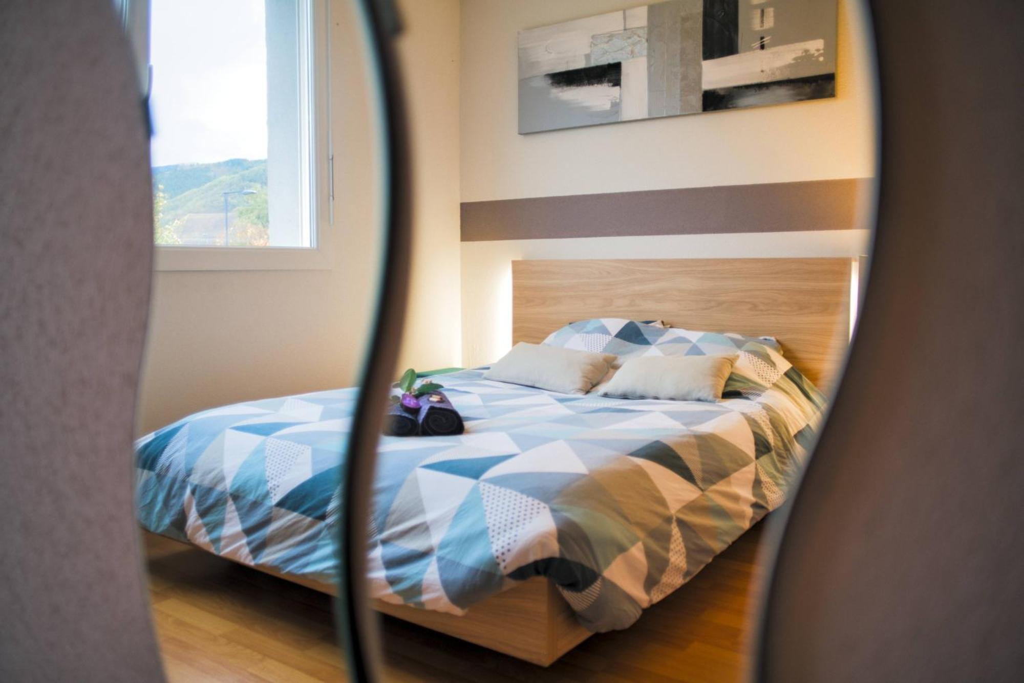Appartement Lumineux, 80M², Proche Des Vosges Thann Bagian luar foto